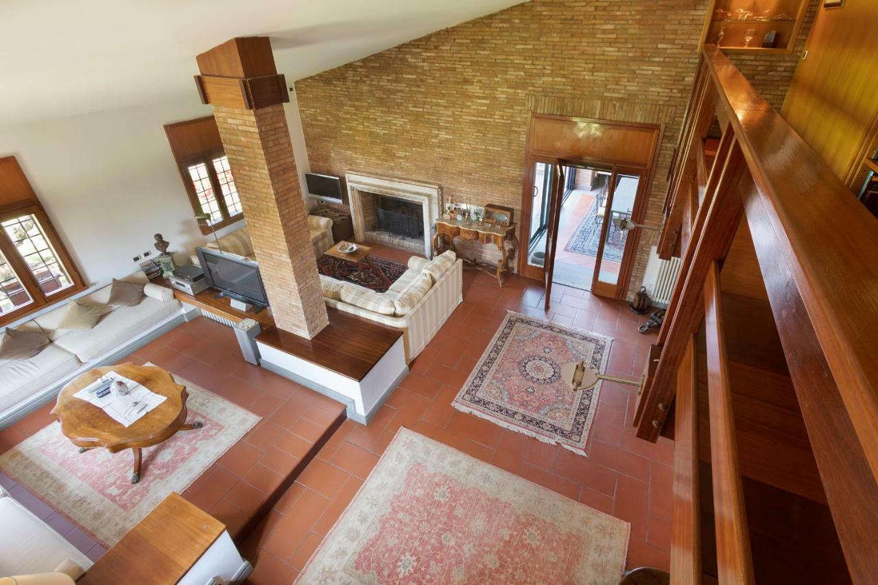 Villa In Via Della Marcigliana Casale Torre San Giovanni Extérieur photo