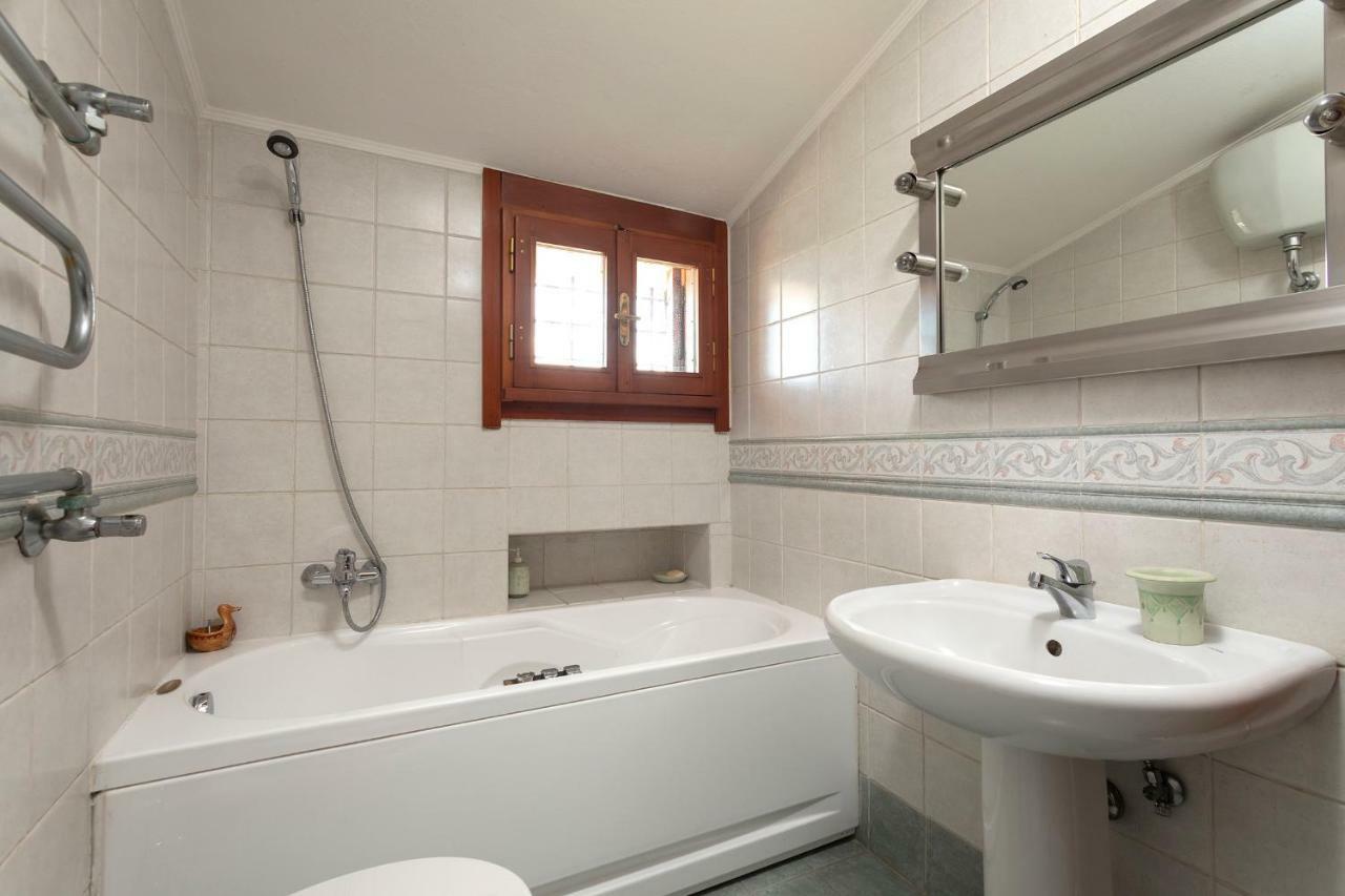 Villa In Via Della Marcigliana Casale Torre San Giovanni Extérieur photo